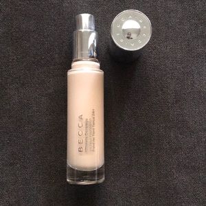 Becca Ultimate Coverage Foundation